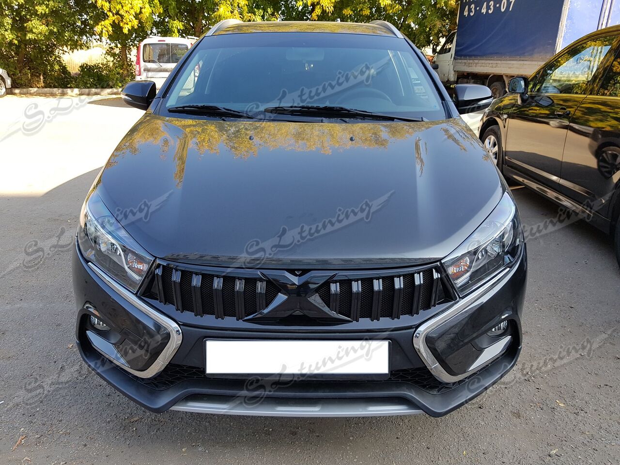 Решетка радиатора VESTA-X LUX тюнинг для автомобиля ЛАДА ВЕСТА 